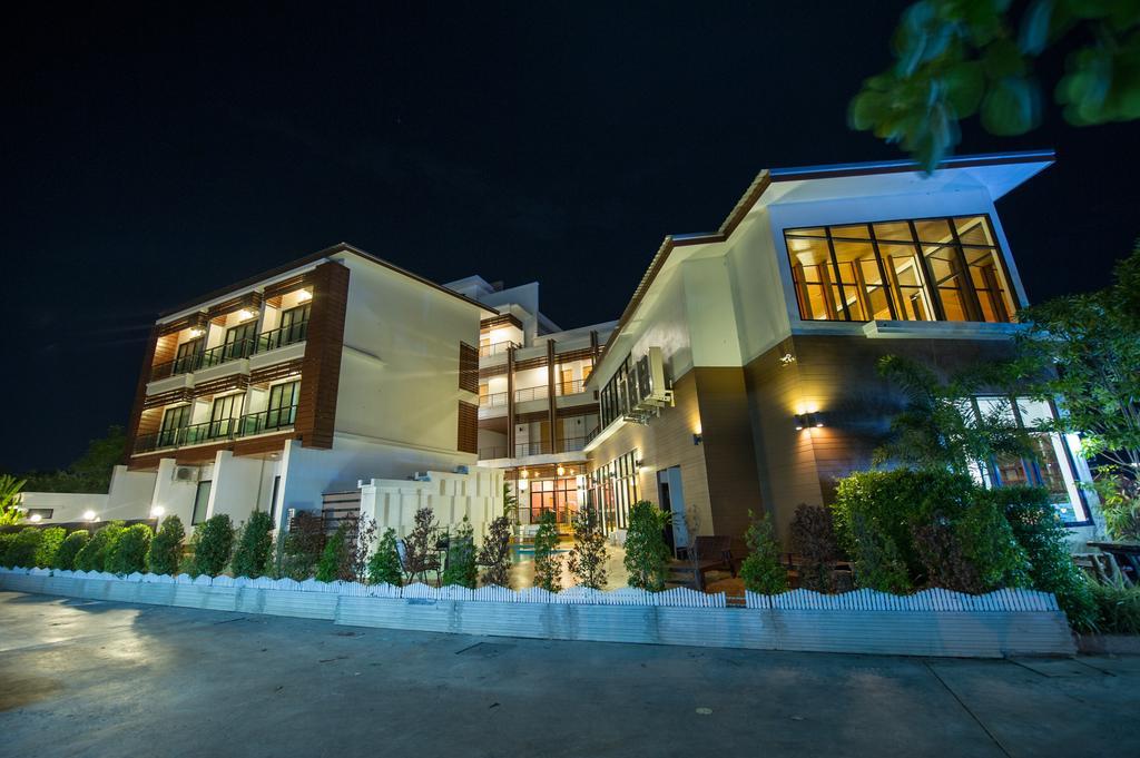 Mamaison Hotel Buri Ram Zewnętrze zdjęcie
